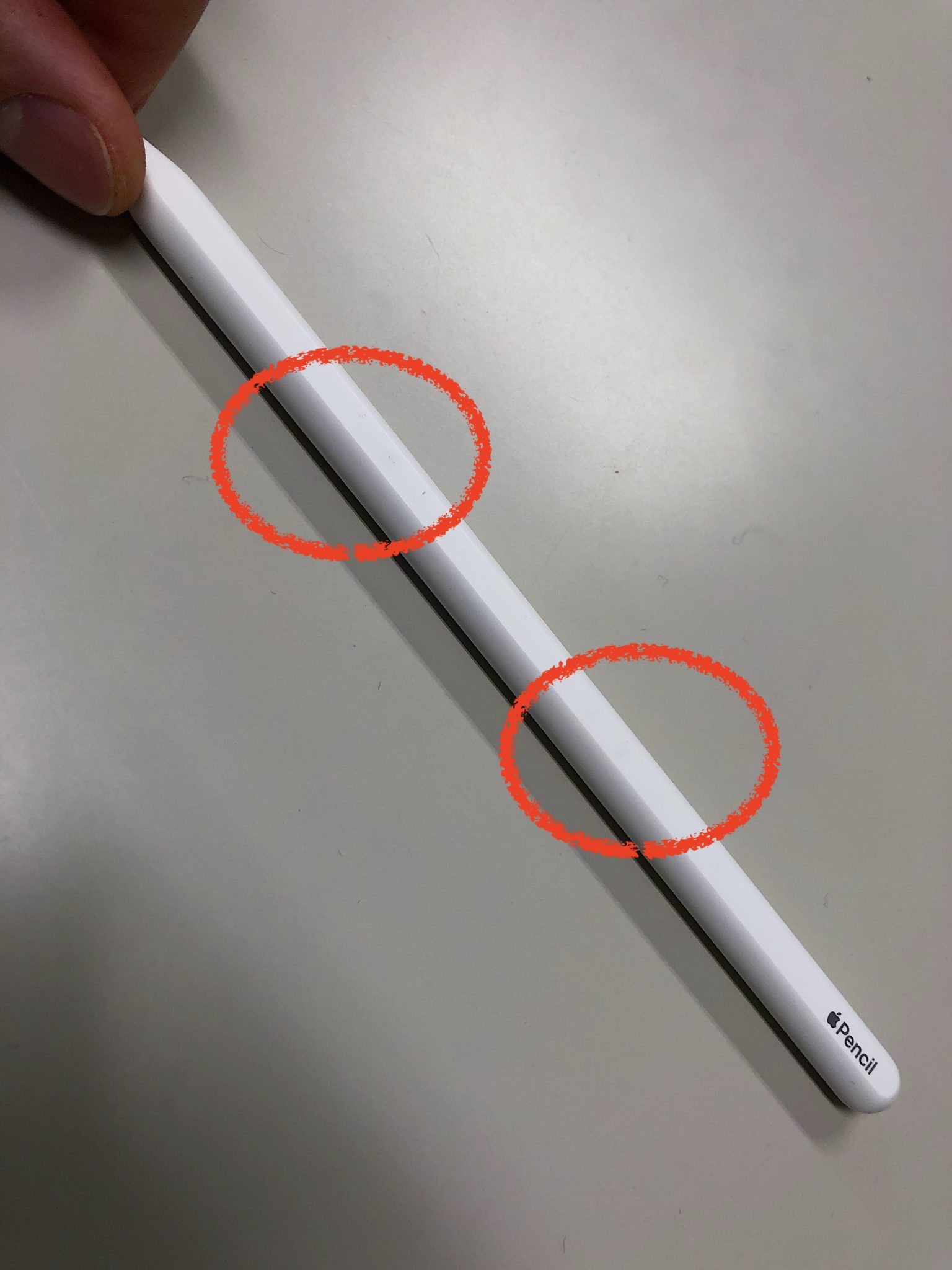 iPad Proを傷つけるApple Pencil